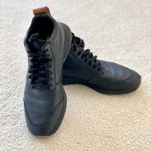 York Athletics gorgeous black leather trainers in size 8. GENTLY worn 🖤✨👟